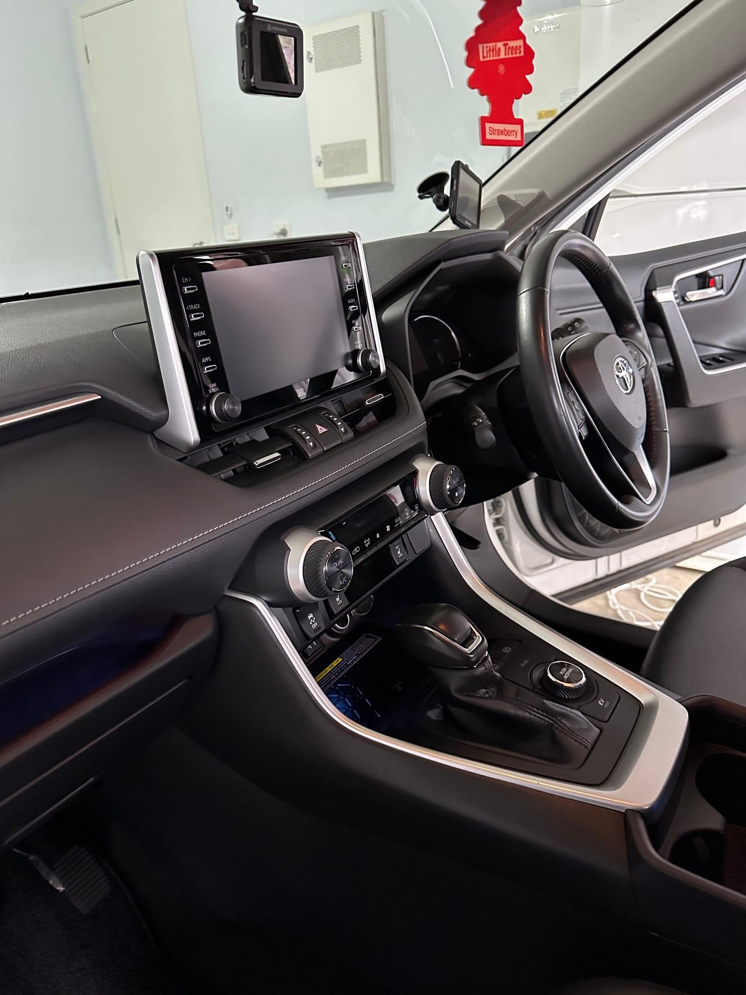 Toyota RAV4 — dashboard and centre console, after detailing