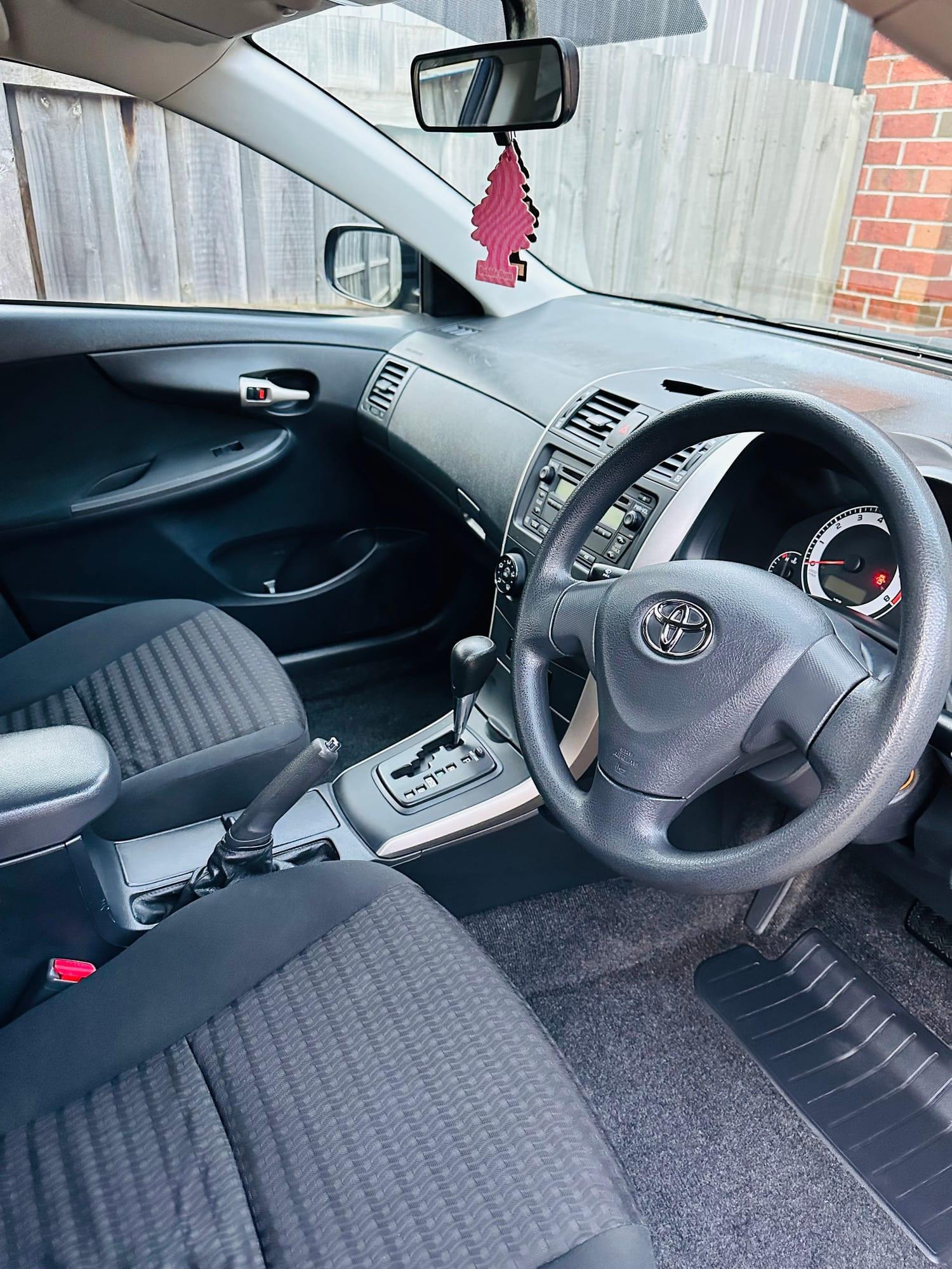 Toyota Corolla Sedan — driver's seat and cabin, after detailing